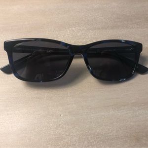 Gucci black sunglasses